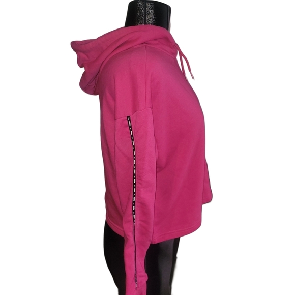 Puma Cropped Pullover Hoodie in Hot Pink S - Picture 4 of 7